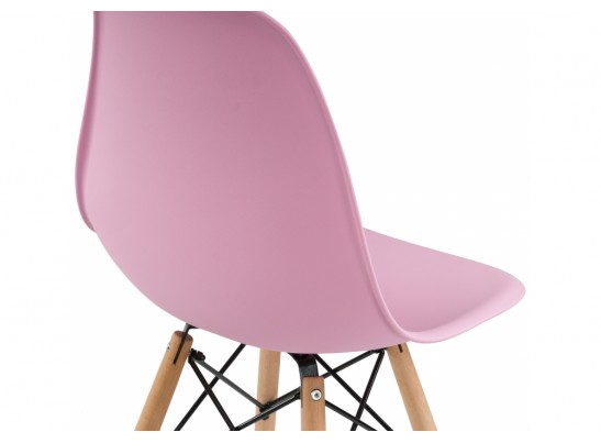 Пластиковый стул Eames PC-015 light pink