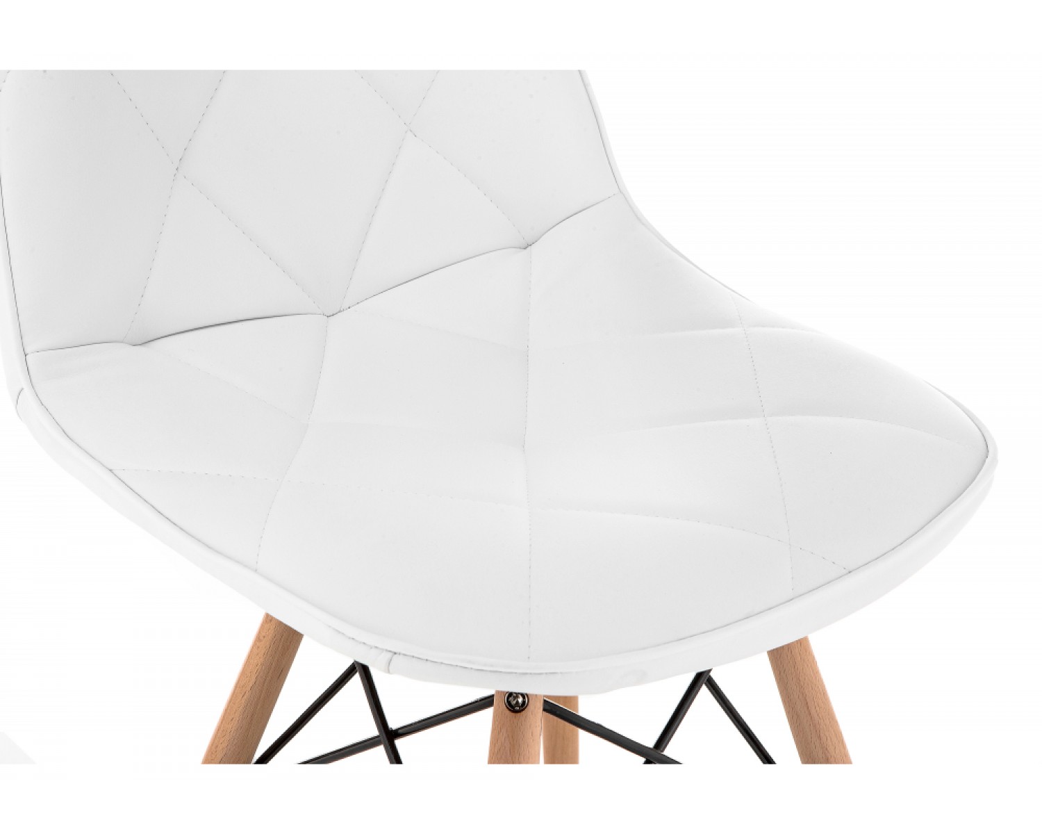 Стул Eames PC-147 белый