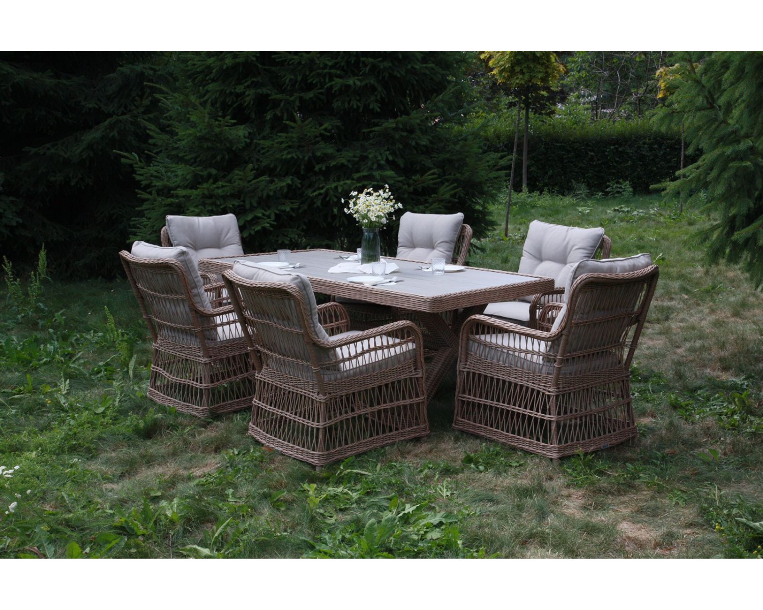 Обеденный комплект ISABELLA из искусственного ротанга