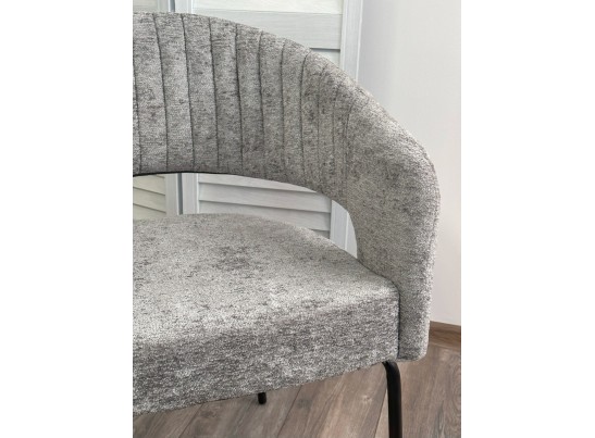 Стул SNUG 3018-17 серый, шенилл / черный каркас, ®DISAUR