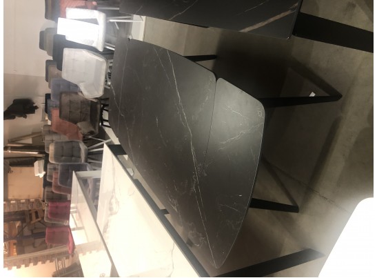 Стол ELIOT 120 MATT BLACK MARBLE SINTERED STONE/ BLACK 