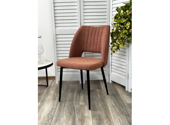 Стул LONDON UF995-05 карамельный, букле / черный каркас / Товарный знак DISAUR