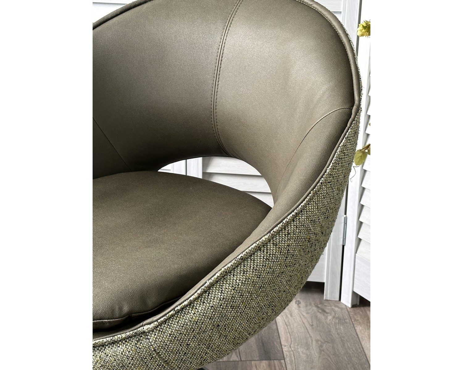 Стул ANABEL 360 град. поворот Зеленый F07-003-01 / MONTECRISTO 8421 / серый каркас, ®DISAUR