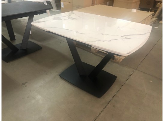Стол ALATRI 120 GLOSS STATUARIO WHITE SINTERED STONE / BLACK 