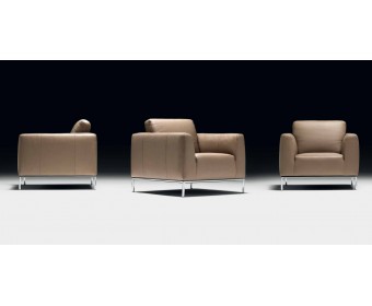 CAPRERA Armchair (P279.010.L30) КРЕСЛО, кожа 3094 сер.беж. цв.