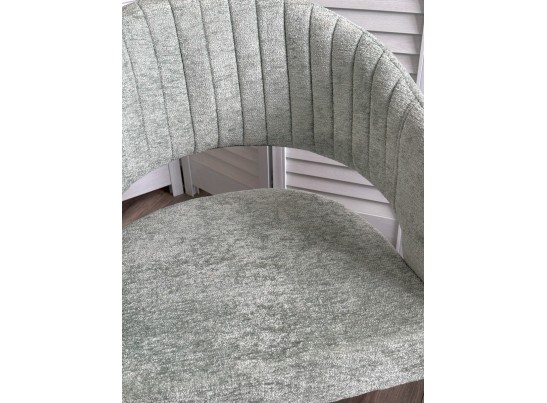Стул SNUG 3018-04 мятный, шенилл / черный каркас, ®DISAUR