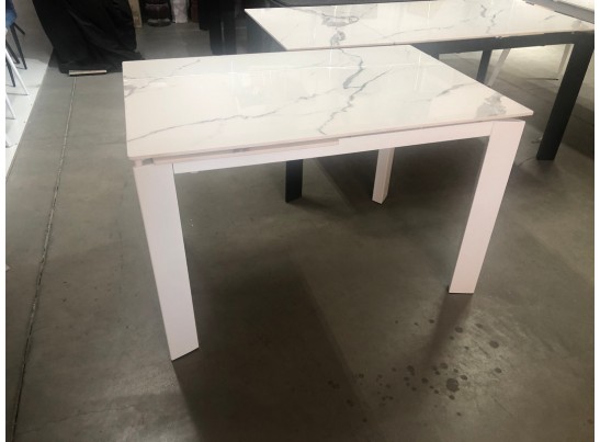 Стол CORNER 120 GLOSS STATUARIO WHITE SINTERED STONE / WHITE 